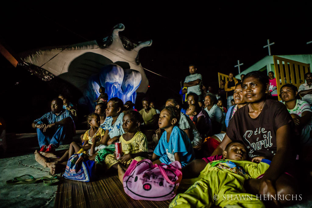 ShawnHeinrichs-20141125-202334-_V3T0218